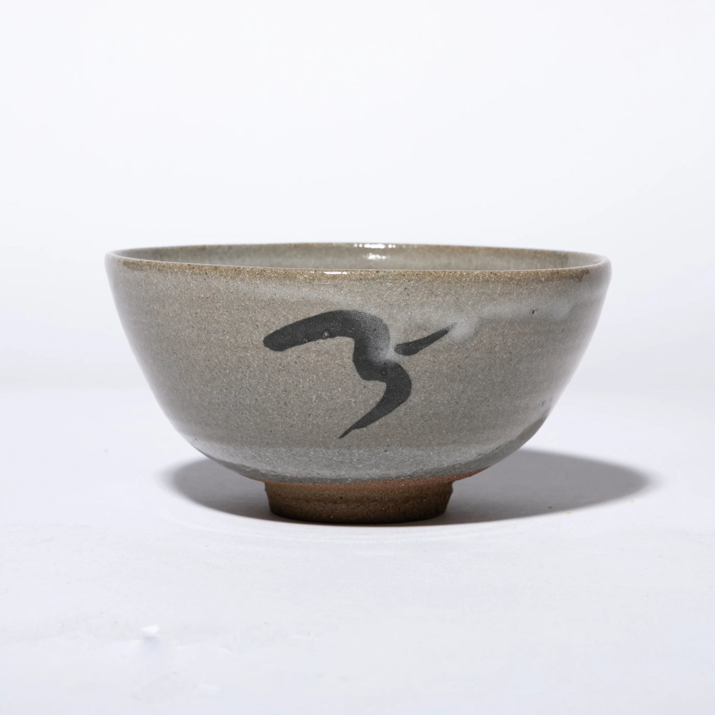 Nakazato Tarouemon E-Karatsu Matcha Bowl Bird